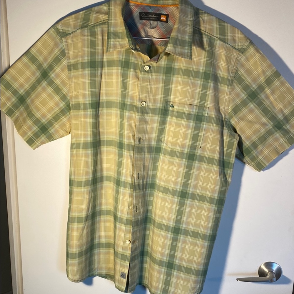 Quiksilver Green and Yellow Casual Button Down Shirt